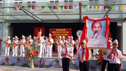 Học sinh trường THCS Đô thị Việt Hưng phát huy truyền thống học tập trên mảnh đất ngàn năm văn hiến